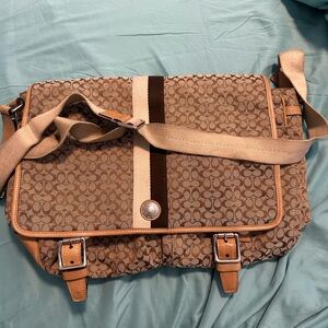 Vintage Coach Signature Logo Crossbody Messenger Bag
